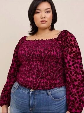 Torrid Size 4 Velvet Burnout Floral Long Sleeve Smocked Cropped Top Burgundy